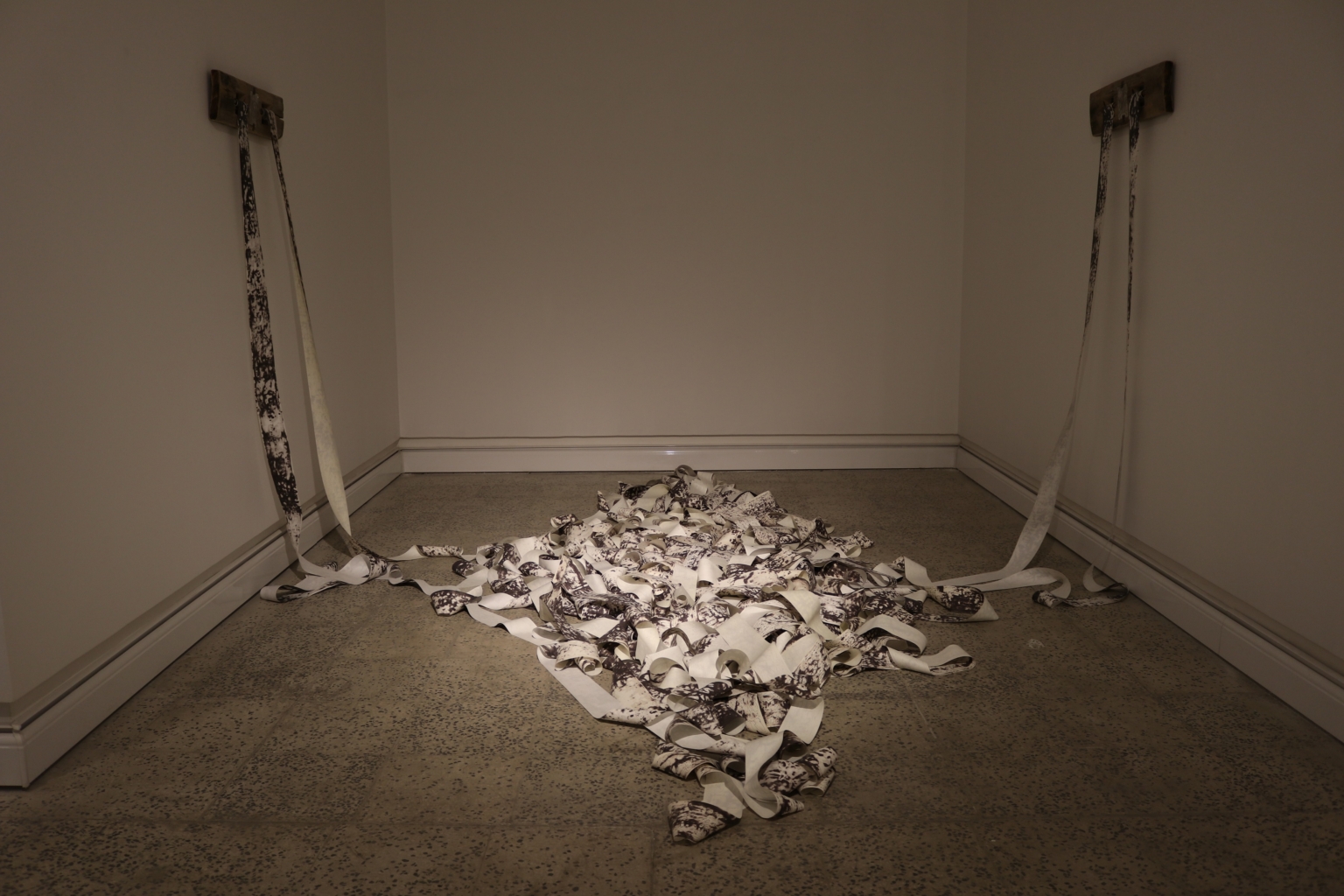 installation-art-by-jahanbakhsh-amirbeygi (4)